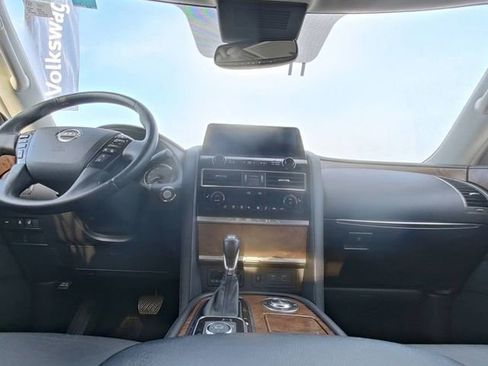 Used 2023 Nissan Armada SL image 28