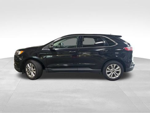 Used 2024 Ford Edge Titanium AWD/4WD image 3