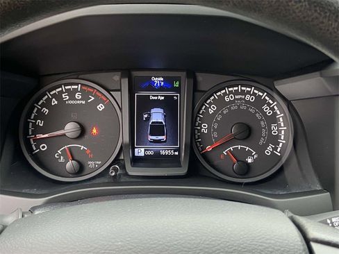 Used 2023 Toyota Tacoma SR image 32