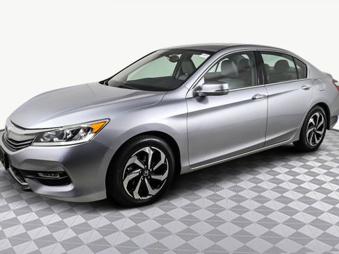 Used 2017 Honda Accord EX-L image 4