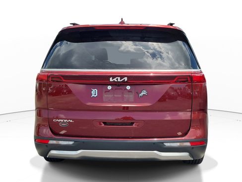 Used 2024 Kia Carnival SX Prestige FWD image 6