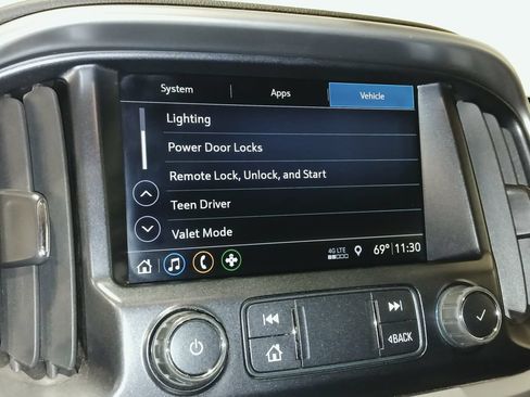Used 2019 Chevrolet Colorado LT w/ LT Convenience Package AWD/4WD image 26