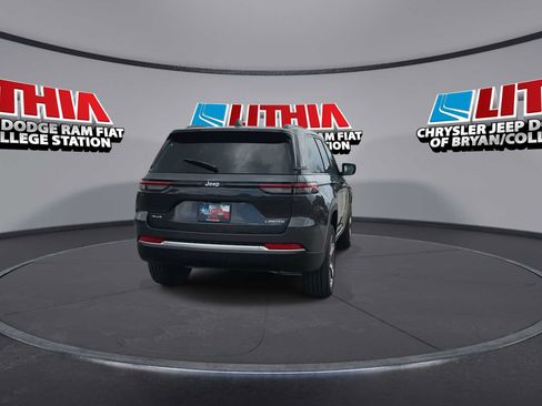 New 2026 Jeep Grand Cherokee Limited AWD/4WD image 7