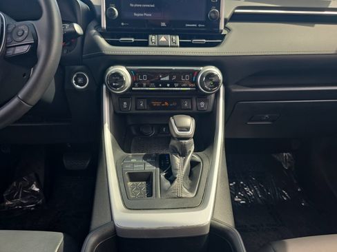 Certified 2022 Toyota RAV4 XLE Premium FWD image 11