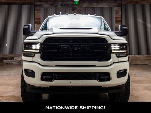 Used 2024 RAM 3500 Limited w/ Night Edition AWD/4WD image 4