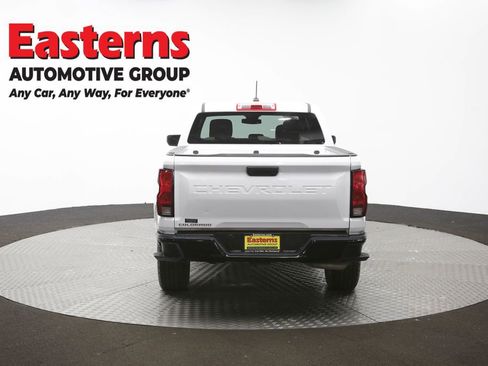 Used 2024 Chevrolet Colorado W/T image 33