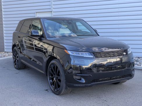 New 2026 Land Rover Range Rover Sport SE AWD/4WD image 3