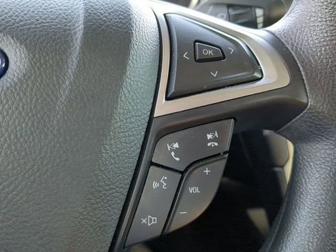 Used 2020 Ford Fusion SE image 30