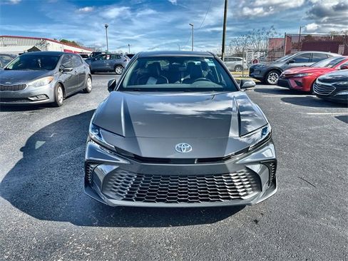 New 2026 Toyota Camry SE image 12