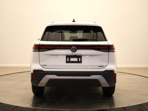 New 2026 Volkswagen Tiguan S image 4