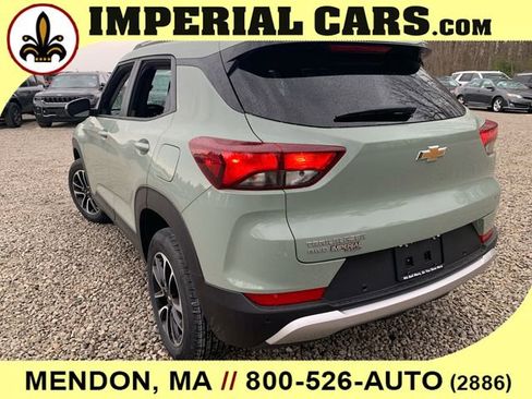 New 2026 Chevrolet TrailBlazer LT w/ LT Cold Weather Package AWD/4WD image 9