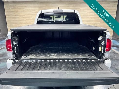 Used 2023 Toyota Tacoma TRD Sport AWD/4WD image 21