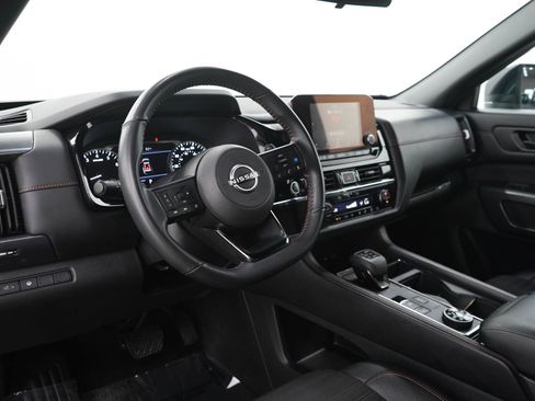 Used 2024 Nissan Pathfinder Rock Creek AWD/4WD image 25