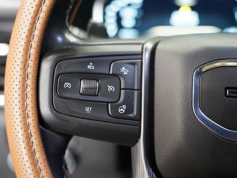 Used 2022 GMC Sierra 1500 Denali Ultimate AWD/4WD image 13