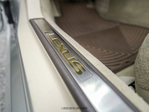 Used 2005 Lexus SC 430 Convertible RWD image 43