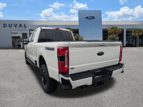 New 2025 Ford F350 Lariat w/ Lariat Ultimate Package image 6
