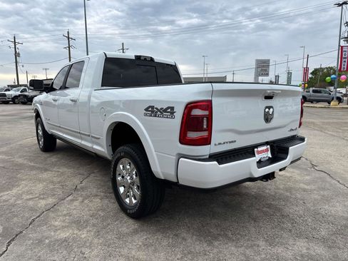 Certified 2022 RAM 2500 Limited w/ Towing Technology Group image 5