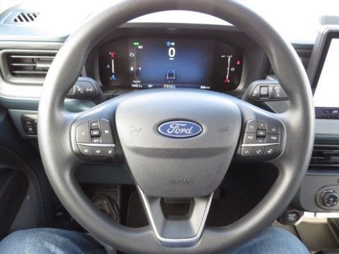 Used 2025 Ford Maverick XLT w/ Equipment Group 301A image 19