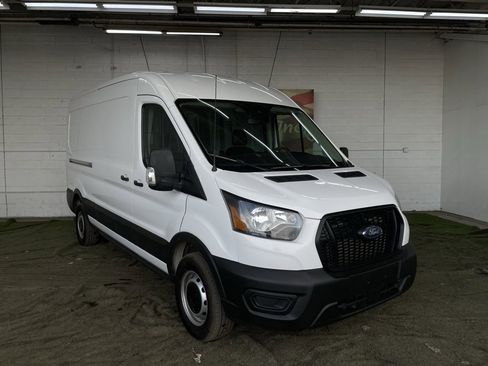 Used 2021 Ford Transit 250 Medium Roof image 7