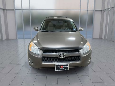 Used 2009 Toyota RAV4 Limited image 3