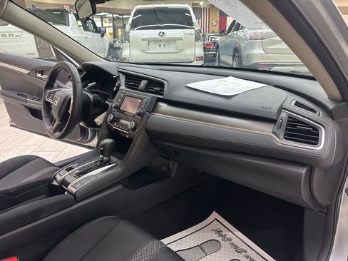 Used 2019 Honda Civic LX image 36