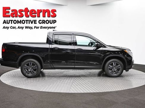 Used 2020 Honda Ridgeline Sport image 4