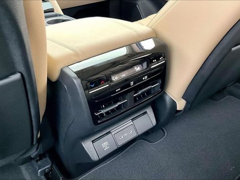 Certified 2026 Acura MDX SH-AWD image 31