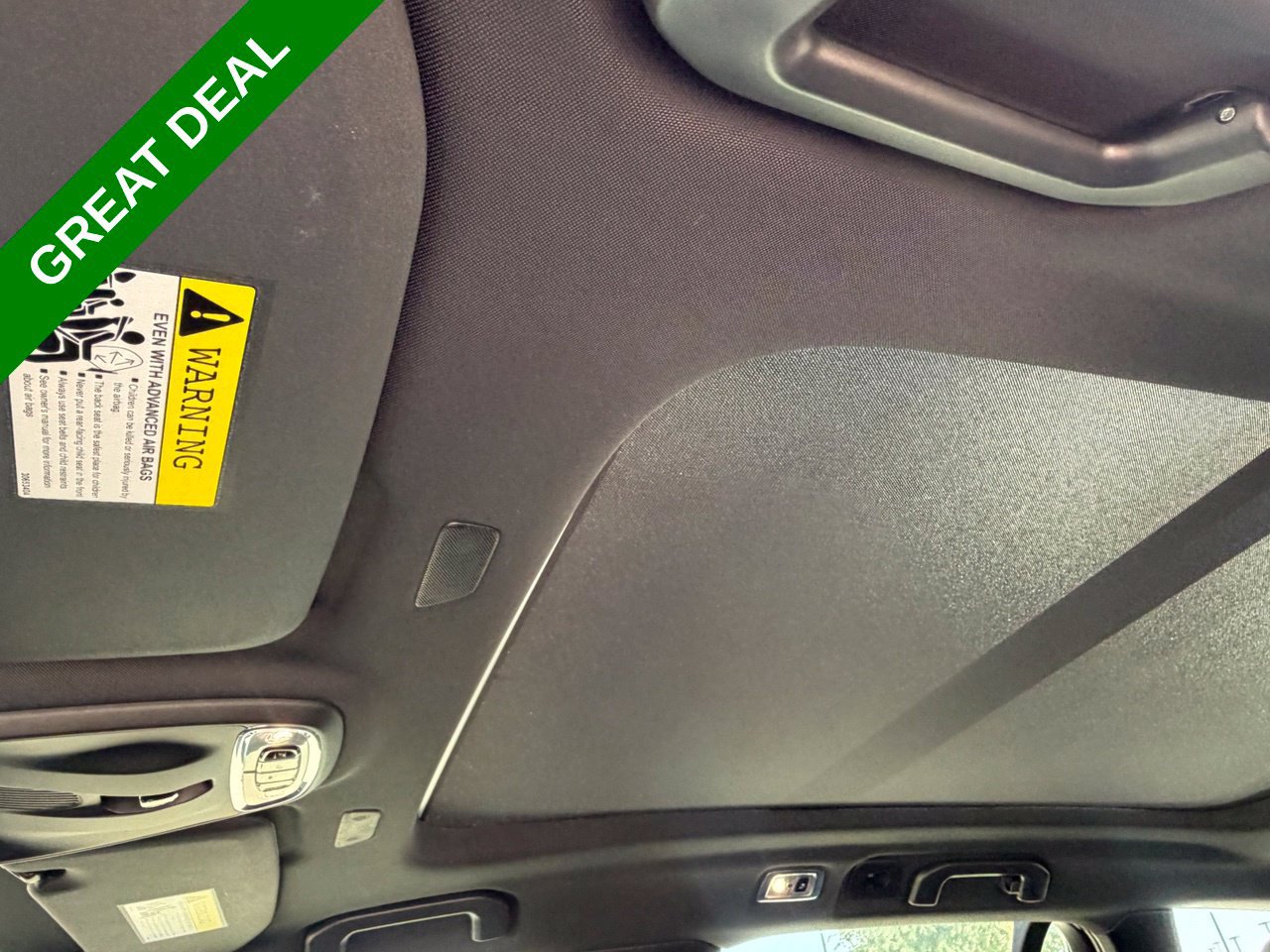 Used 2020 Volvo V60 T6 R-Design FWD image 31