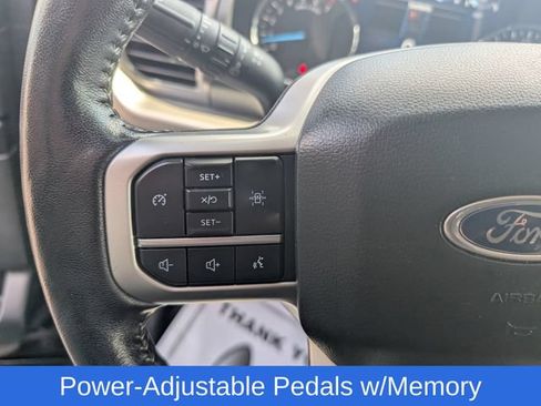 Used 2023 Ford Expedition XLT AWD/4WD image 21