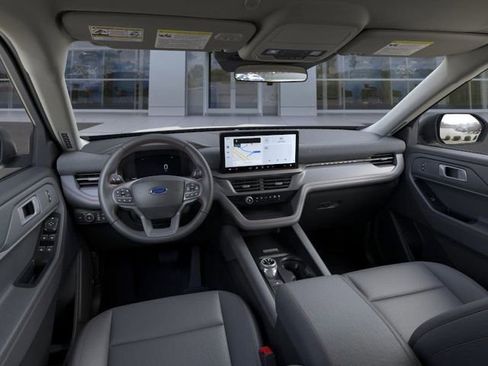 New 2025 Ford Explorer Active w/ Active Comfort Package image 9