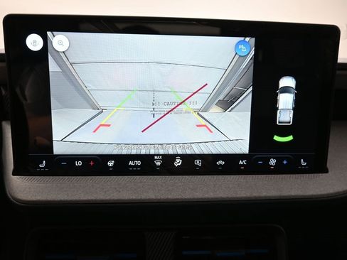 New 2025 Ford Maverick XLT w/ XLT Luxury Package image 3