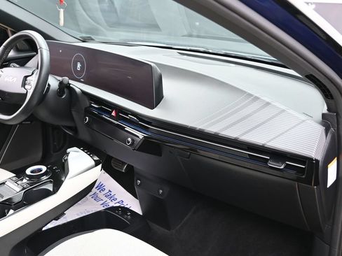 Used 2022 Kia EV6 GT-Line w/ GT-Line White Seat Package AWD/4WD image 41