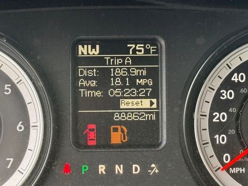 Used 2014 RAM 1500 Express image 18