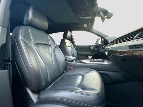 Used 2019 Audi Q7 2.0T Premium Plus w/ Premium Plus Package image 33