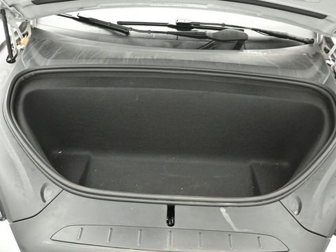 Used 2022 Tesla Model X image 27