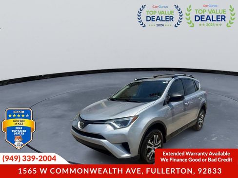Used 2018 Toyota RAV4 LE w/ Carpet Mat Package AWD/4WD image 1