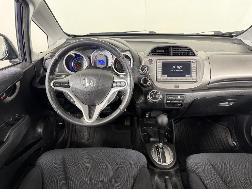 Used 2010 Honda Fit Sport image 24