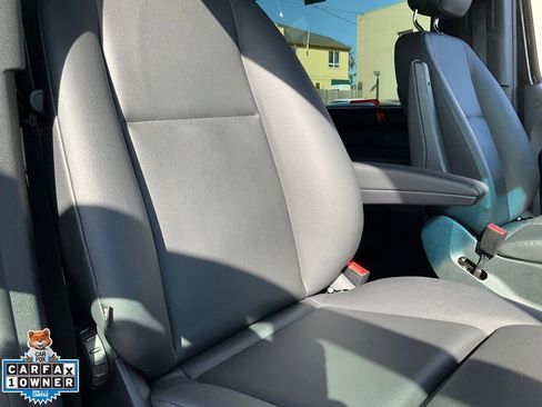 Used 2024 Mercedes-Benz Sprinter 2500 image 41