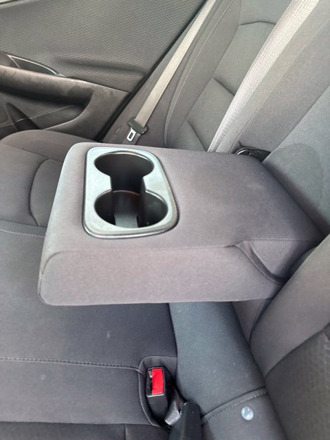 Used 2022 Chevrolet Malibu LT FWD image 34
