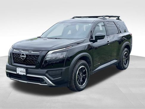 Certified 2024 Nissan Pathfinder Rock Creek AWD/4WD image 2