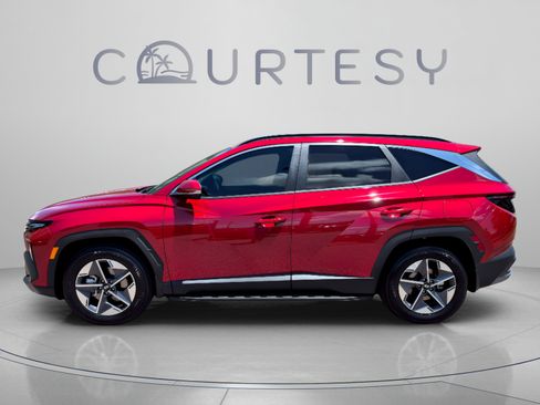 New 2026 Hyundai Tucson SEL FWD image 2