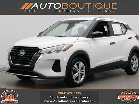 Used 2021 Nissan Kicks S FWD image 1