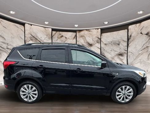 Used 2019 Ford Escape SEL AWD/4WD image 11