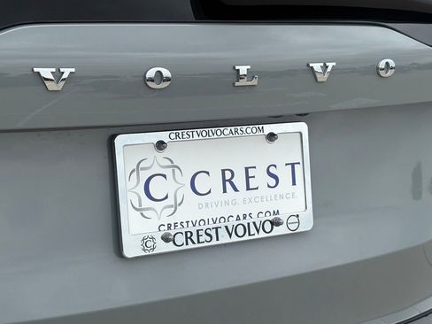 New 2026 Volvo XC90 B5 Plus w/ Protection Package Premier image 7