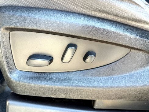 Used 2018 Chevrolet Silverado 1500 LT w/ All Star Edition image 13