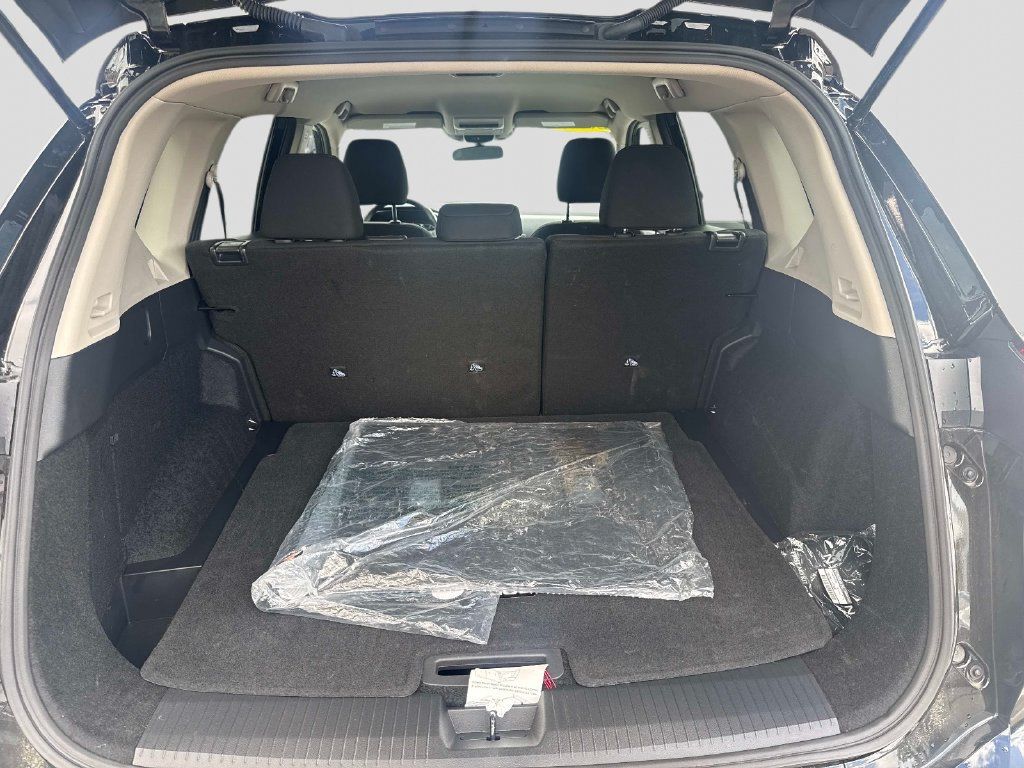 Certified 2026 Nissan Rogue S AWD/4WD image 6