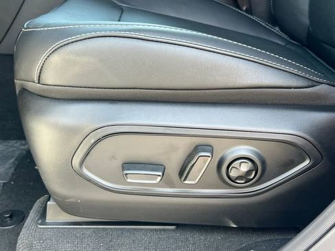 New 2026 Jeep Grand Cherokee L Limited AWD/4WD image 11