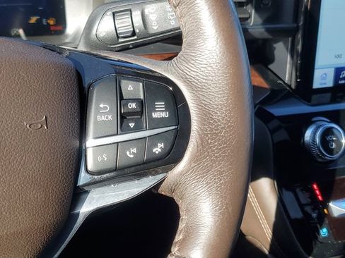 Used 2022 Ford Explorer King Ranch w/ Technology Package AWD/4WD image 15
