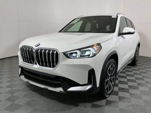 Certified 2025 BMW X1 xDrive28i w/ Technology Package AWD/4WD image 2
