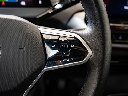 Used 2023 Volkswagen ID.4 Pro S image 24